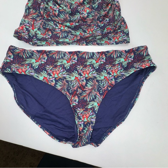 Bond Eye Two Piece Tankini Swim Top and Bottoms Size 6 - Picture 6 of 15